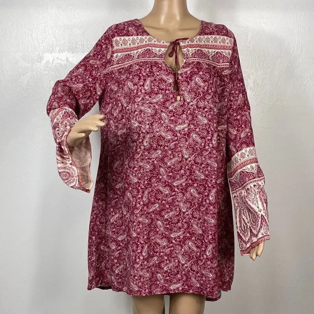 Billabong Boho Burgundy White Paisley Print Tie Neck Tunic